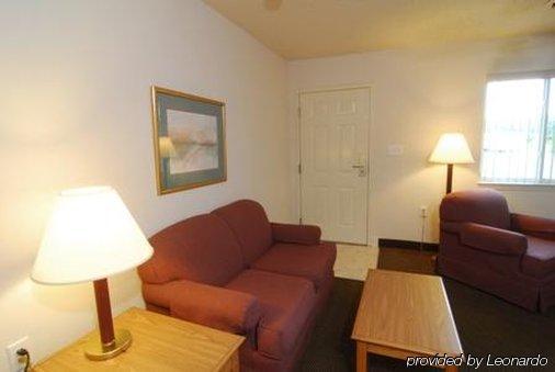 Affordable Suites Florence Bagian luar foto